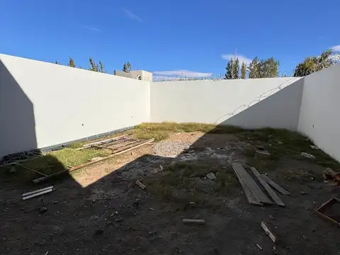 Depto Tipo Casa 4 ambientes con 2 baños