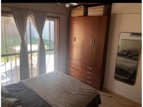 Casa 2 ambientes con 1 baño