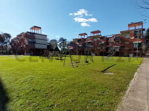 Venta de departamento 3 dormitorios en Tigre centro 4 ambientes con patio