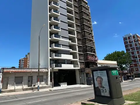 Alquila Apto. 1 Dorm, Balcon, Estrena, Parq.Batlle