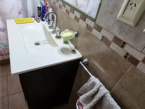 Casa en Venta en Martin Coronado, USD 160.000