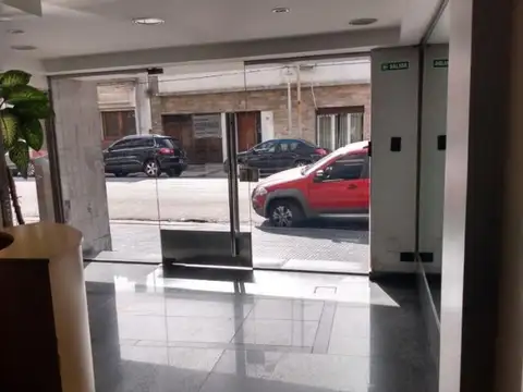 Departamento en Alquiler en Avellaneda, $ 420.000