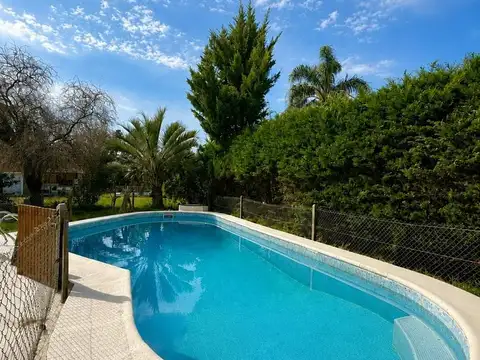VENTA CASA COUNTRY BCO PCIA C/PILETA. MORENO