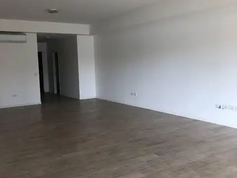Departamento 5 ambientes con 4 baños