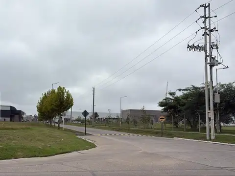 Galpon en Alquiler 56  mts Frente