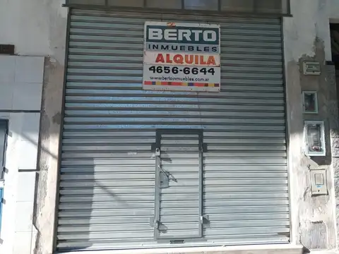 *LOCAL DE 3,20 X 8 CON BAÑO Y ENTREPISO DE 2 X 2 *NO TIENE GAS *CORTINA METALICA C/MOTOR 