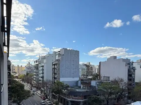 Semi piso en 2 AMB SUPER LUMINOSO