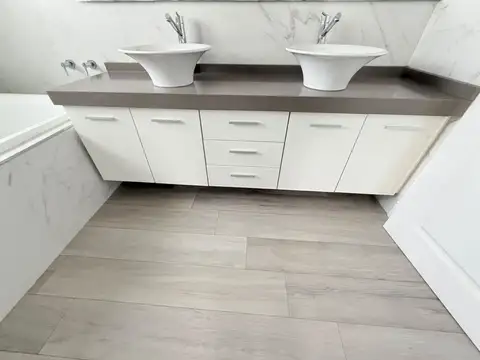 Casa en Alquiler de 3 dormitorios