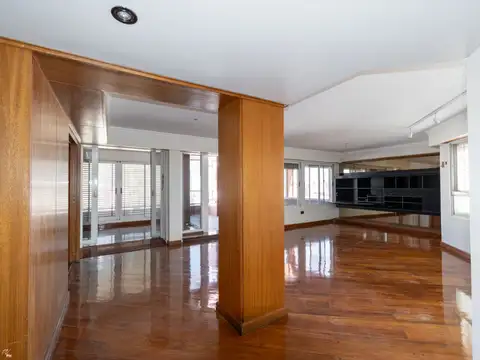 PISO EXCLUSIVO EN VENTA 3 DORMITORIOS CON TERRAZA