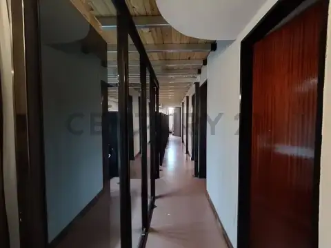 VENTA EDIFICIO OFICINAS BERNAL.