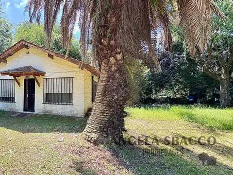 Casa 2 ambientes con 1 baño