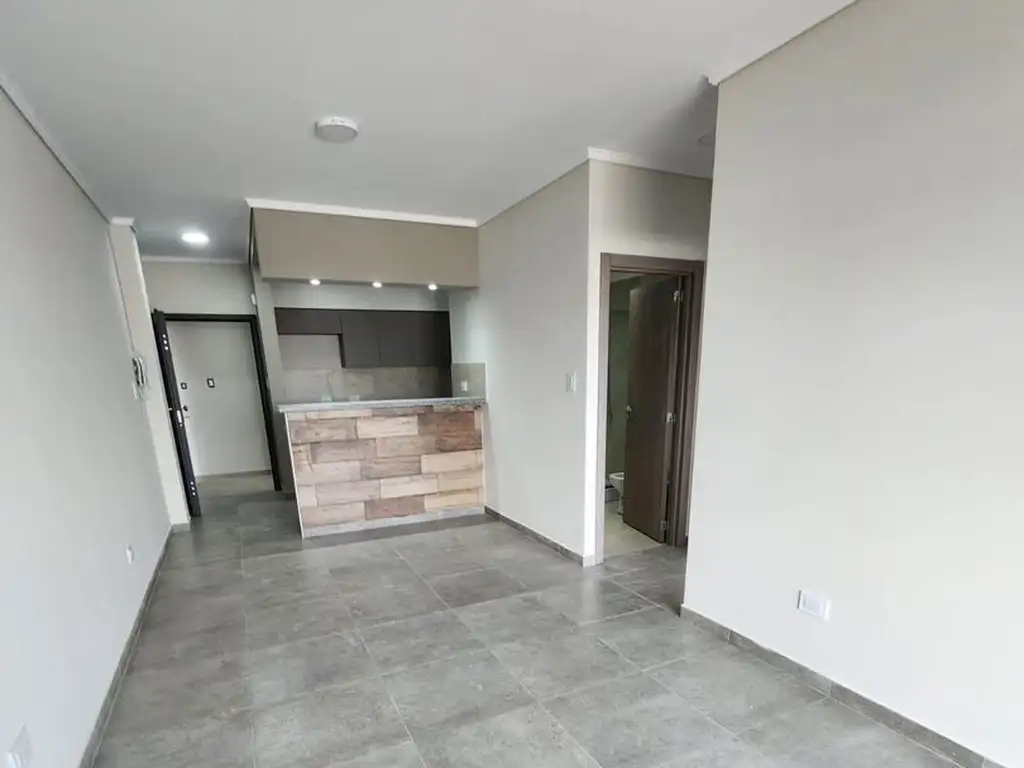 Emprendimiento en Villa Dominico - Etapa: Terminado