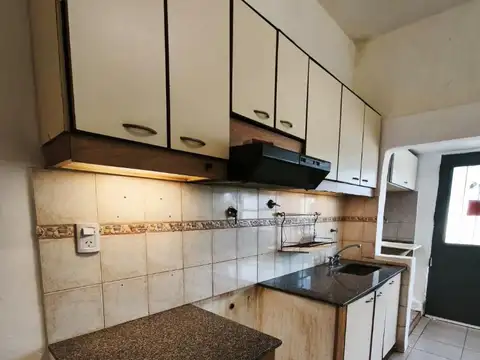 Depto Tipo Casa en Venta en Villa Ballester, USD 70.000