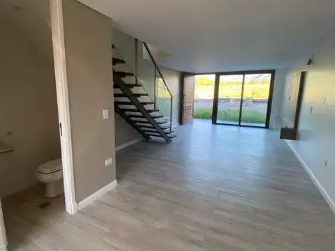 Depto Tipo Casa en Venta A Estrenar