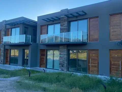 Depto Tipo Casa en Venta en Las Heras, USD 200.000