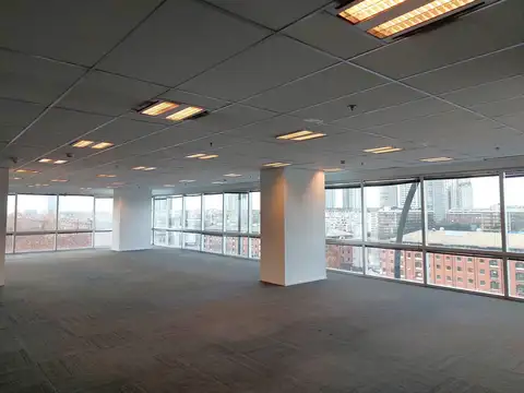 Oficina en alquiler - Torre SK