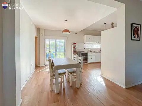 Casa en Venta, dos dormitorios Parque Sicardi