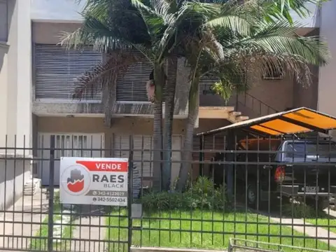 CASA EN LA COSTANERA EN PLANTA ALTA
