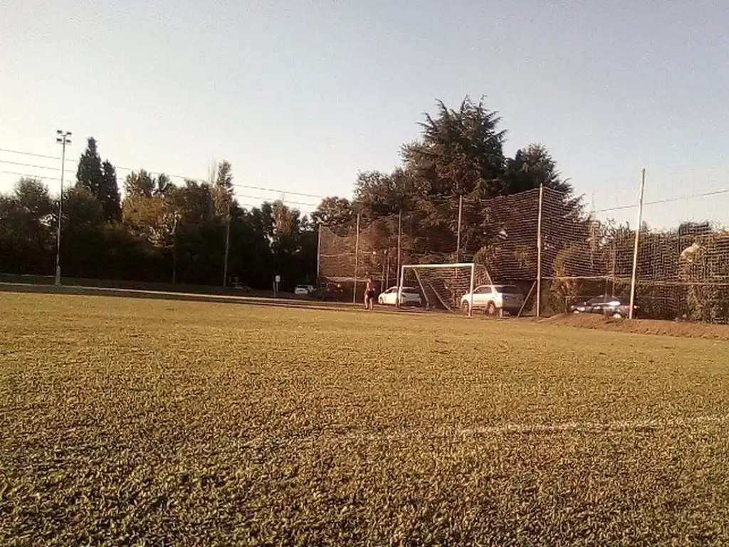 Actividades deportivas futbol, paddle, tenis en Campos de Echeverria