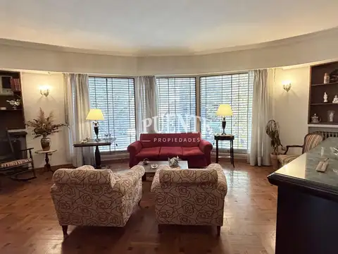 Departamento en Alquiler con 1 cocheras