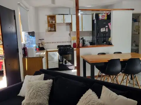 Depto Tipo Casa en Venta de 3 ambientes