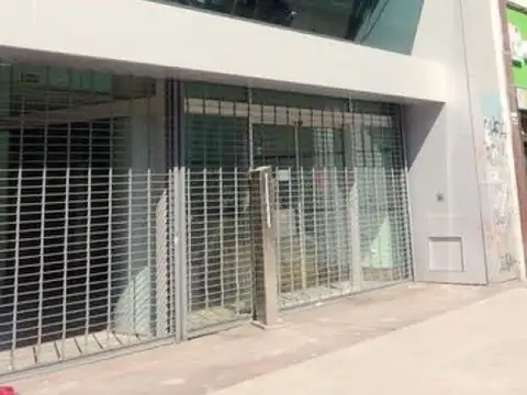 Edificio en alquiler oficinas con cocheras en block