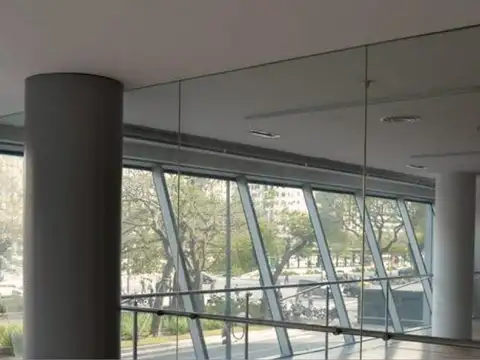 Edificio en alquiler oficinas con cocheras en block