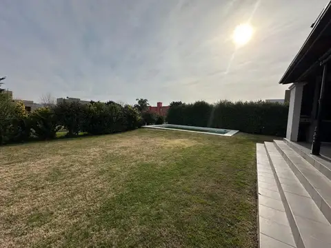 Av. Jorge Newbery 4550