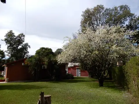 Excelente casa en venta en B° El Remanso
