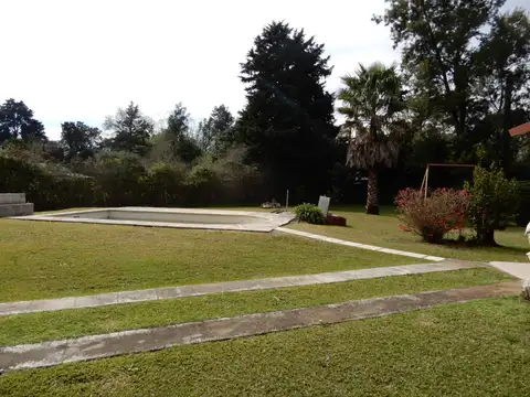 Casa 5 ambientes con 3 baños