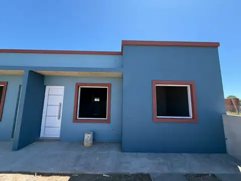 Casa en Venta en Mar Del Tuyu, USD 27.000