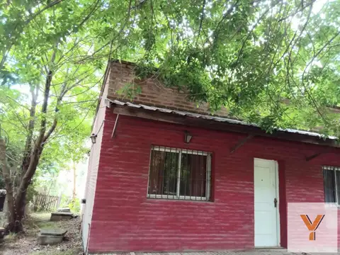 Casa en venta - 3 Dormitorios 4 Baños - Guernica