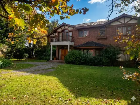 Venta casa Village Golf & Tennis Club Pilar