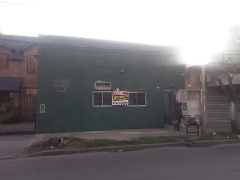 8 Deptos 2 amb c/u s/Lote Propio - Caseros.  A 1 C Av Alvear