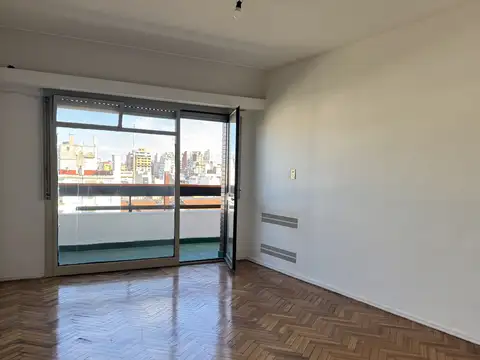 Sarmiento 3200, Piso 9