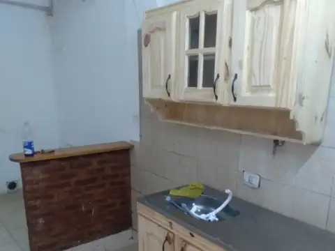Colonia 4000, Piso PB
