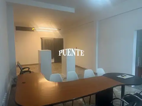 Local en Venta 40 años