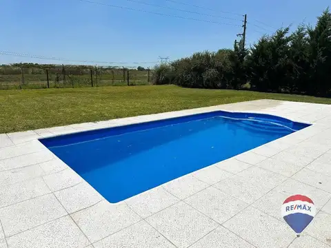 CASA 4 AMBIENTES EN VENTA EN LA ALAMEDA