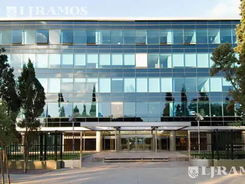 Oficina en Alquiler en Olivos, USD 28.820