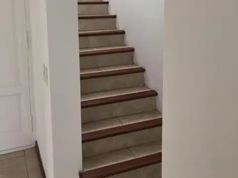 Casa con 3 dormitorios en venta  en San Isidro Labrador