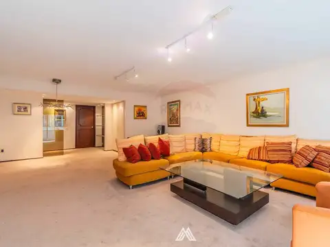 VENTA POCITOS APARTAMENTO 3 DORMITORIOS GARAGE