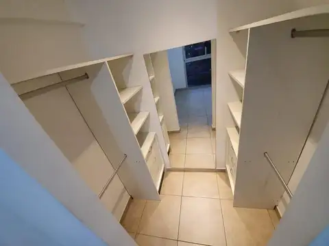 Departamento en Alquiler con 1 cocheras