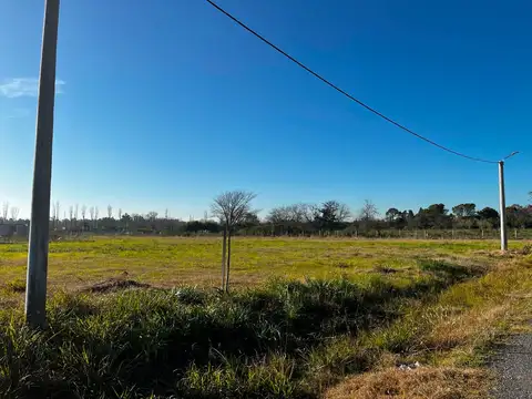 Venta lote 1500 mts2 - Barrio Parque Las Acacias Exaltacion de la Cruz