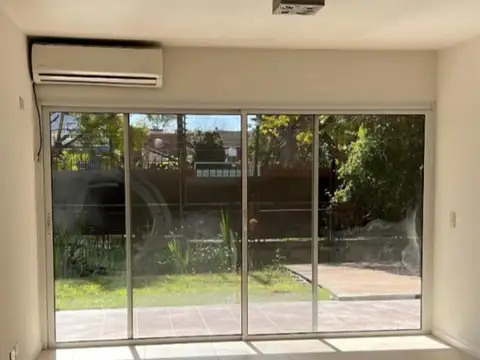 Complejo Sucre 2800, Piso PB