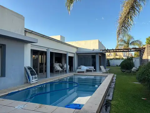 Casa en Venta al Noreste