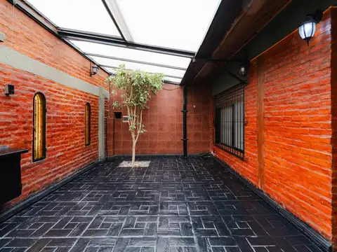 Depto Tipo Casa en Venta de 2 dormitorios