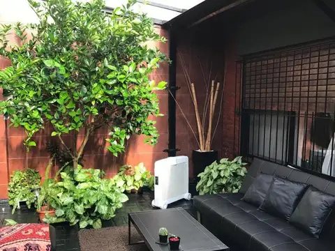 Depto Tipo Casa en Venta de 3 ambientes