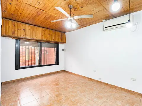 Depto Tipo Casa en Venta 23 años