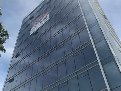 Oficina en Alquiler con 5 cocheras