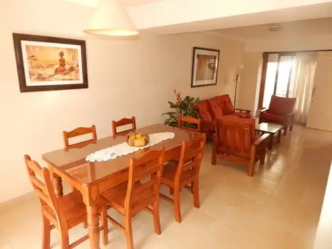Depto Tipo Casa en Venta de 3 ambientes